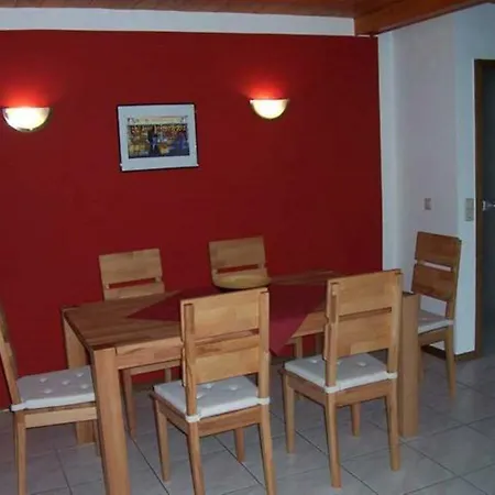 Oma Lieses Ferienwohnung * Ringsheim
